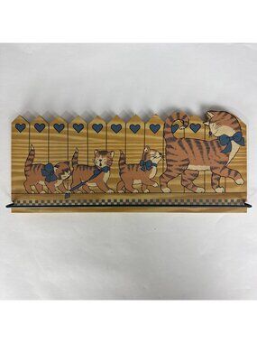 1990 Country Cats & Blue Hearts Wood Wall Decor Attached Rack 13x5.5 avon gifts